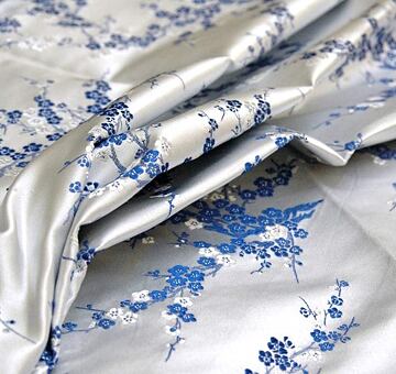 Brocade Sakura, blue and white, 0.9m