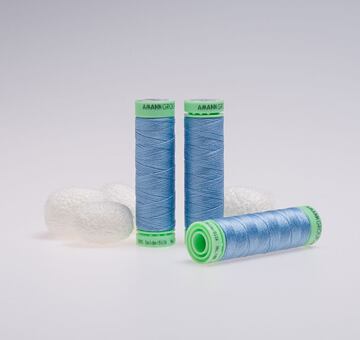 Silk thread, 50m, light blue